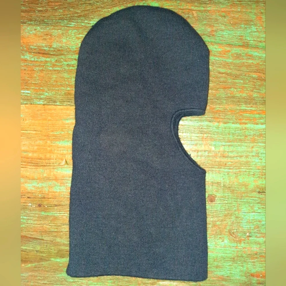 $ Gray Thinsulate 40 gram Charcoal Gray Bacalava Face Mask EUC